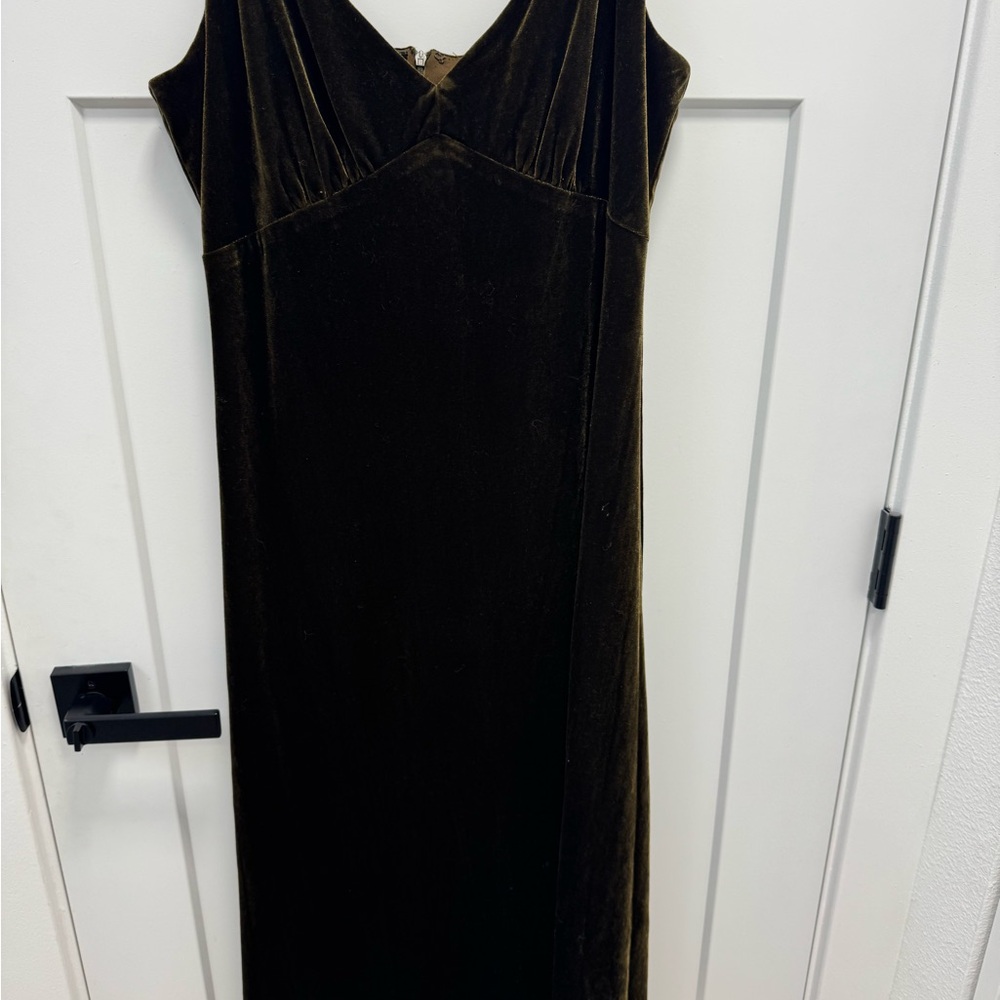 Elegant green/ brown crushable Velvet Dress Taylor size 10